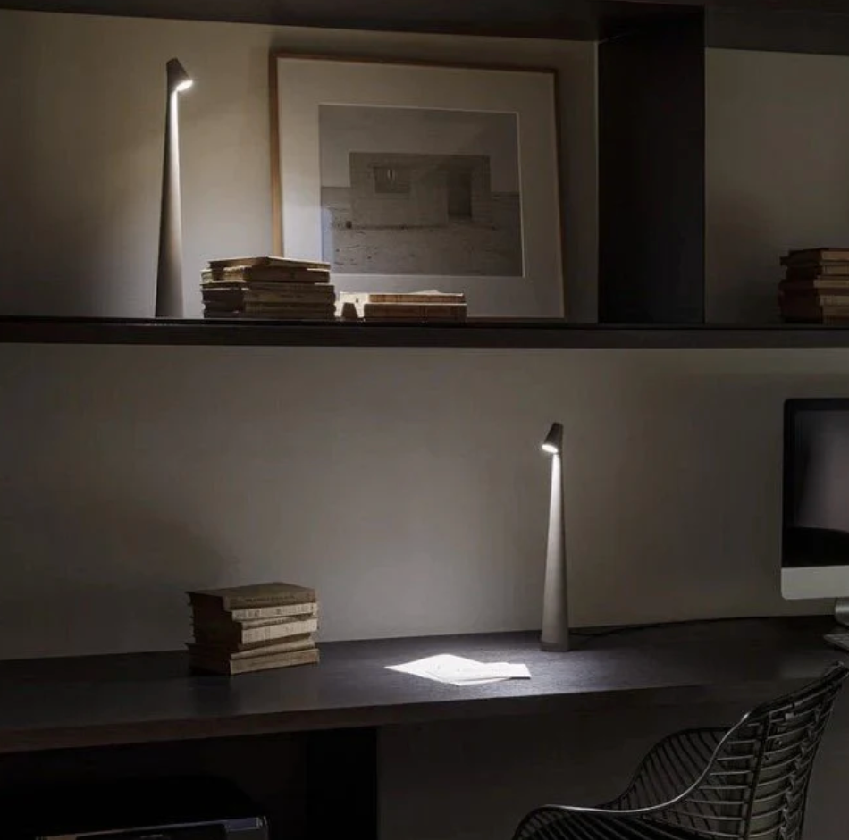 LuminaTouch | Bordlampe med touchkontrol - - house & garden - {{ product_tags }