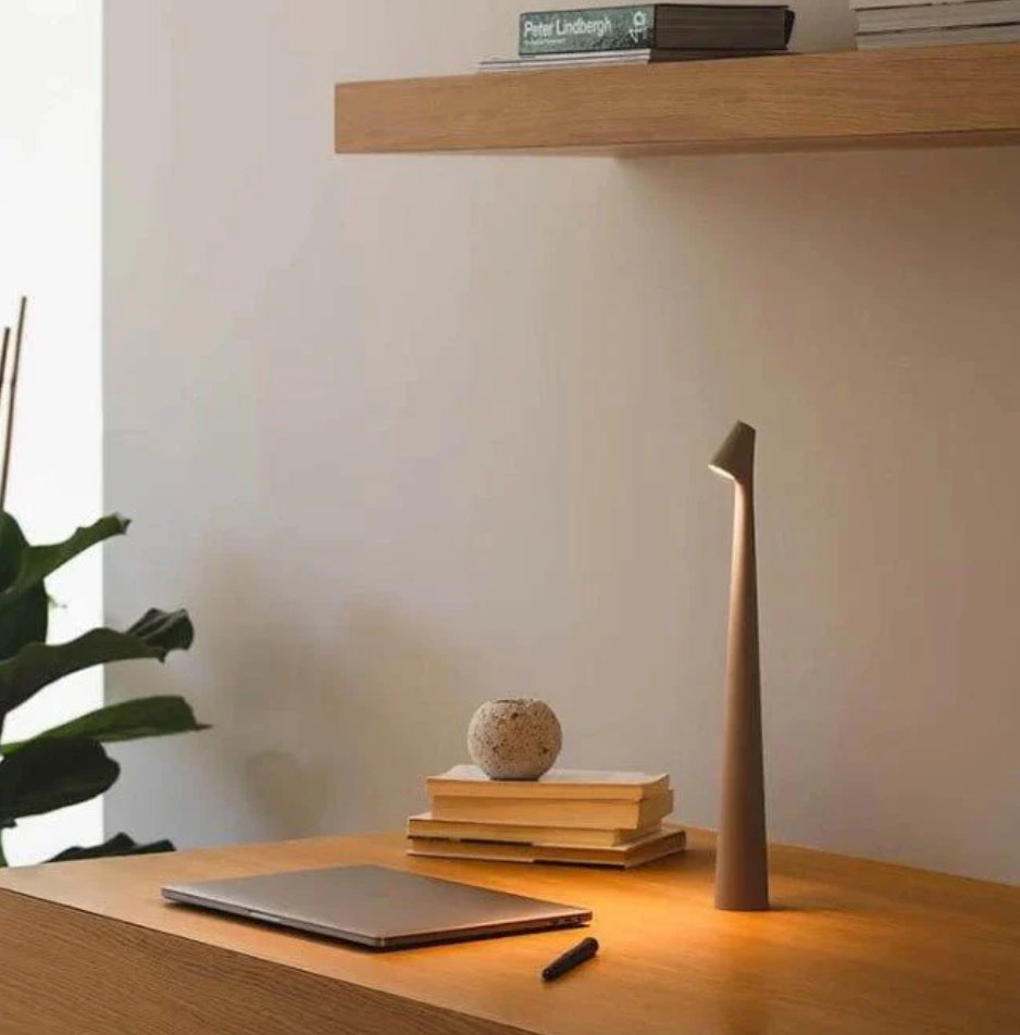 LuminaTouch | Bordlampe med touchkontrol - - house & garden - {{ product_tags }