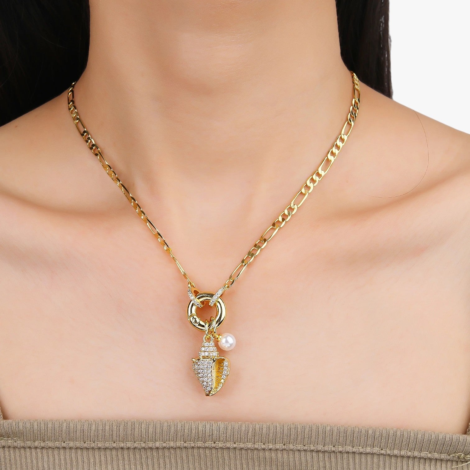 Malia | Halskæde med Vinge og Skalleperlefugler med Diamanter - - Malia | Halskæde med Vinge og Skalleperlefugler med Diamanter - €25 - {{ product_tags }