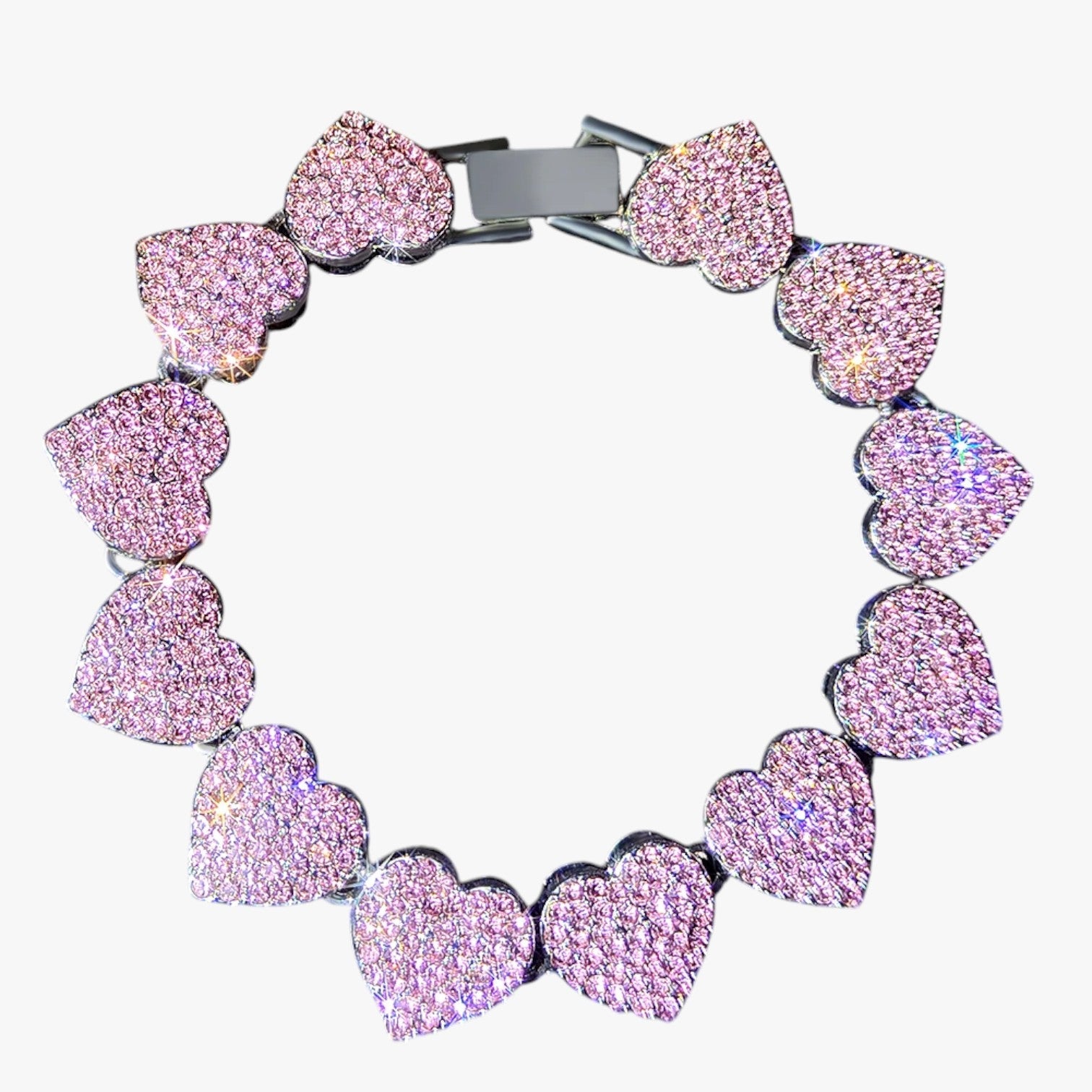 Emery | Tennisarmbånd med Hjerte- og Krystaldangler – Hip Hop Elegance til Enhver Lejlighed - Rosa 1 - Emery | Tennisarmbånd med Hjerte- og Krystaldangler – Hip Hop Elegance til Enhver Lejlighed - €25 - {{ product_tags }