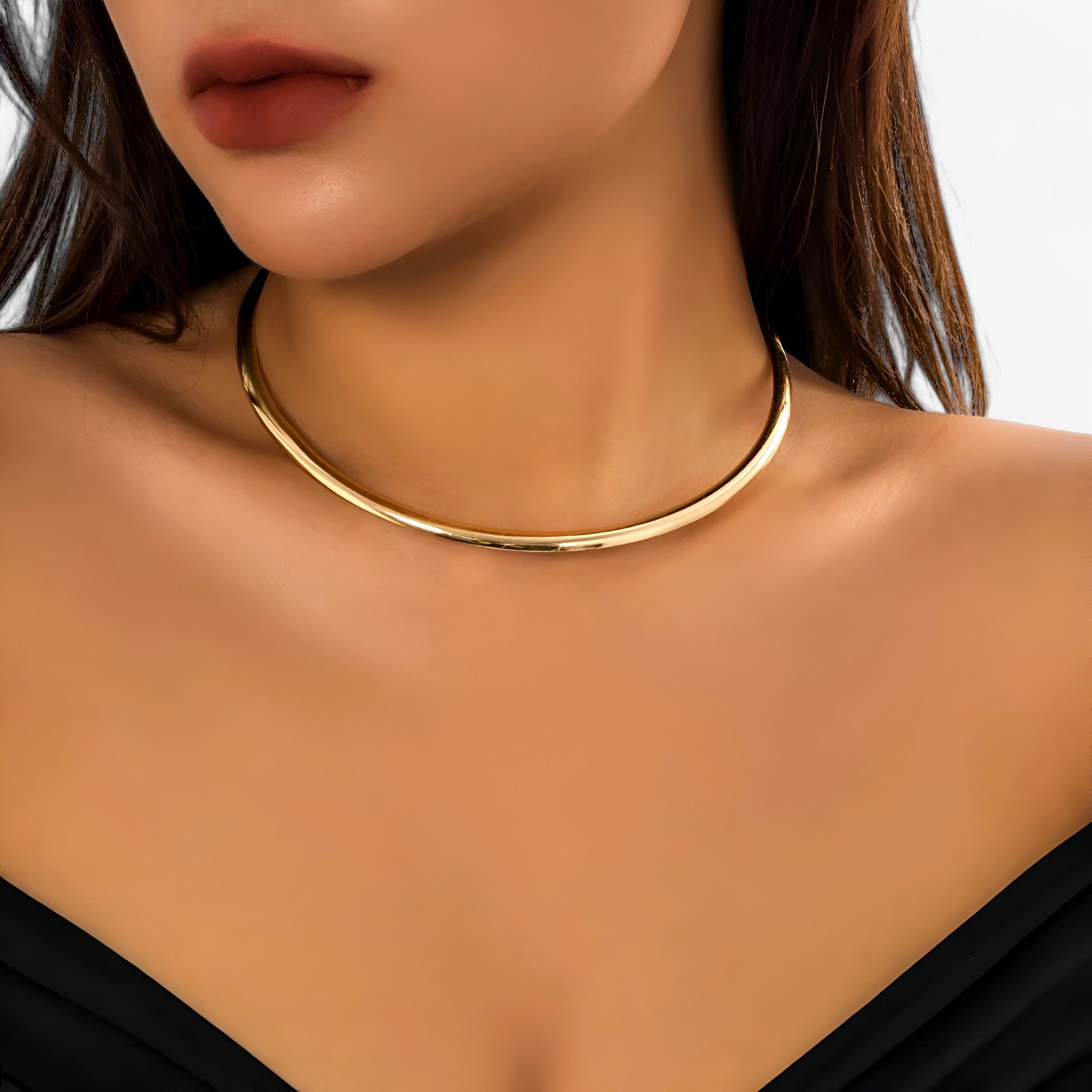 Aira | Gylden Choker Enkel - Elegante Stilmulighed for Enhver Festlook - guldfarvet - women's fashion - {{ product_tags }