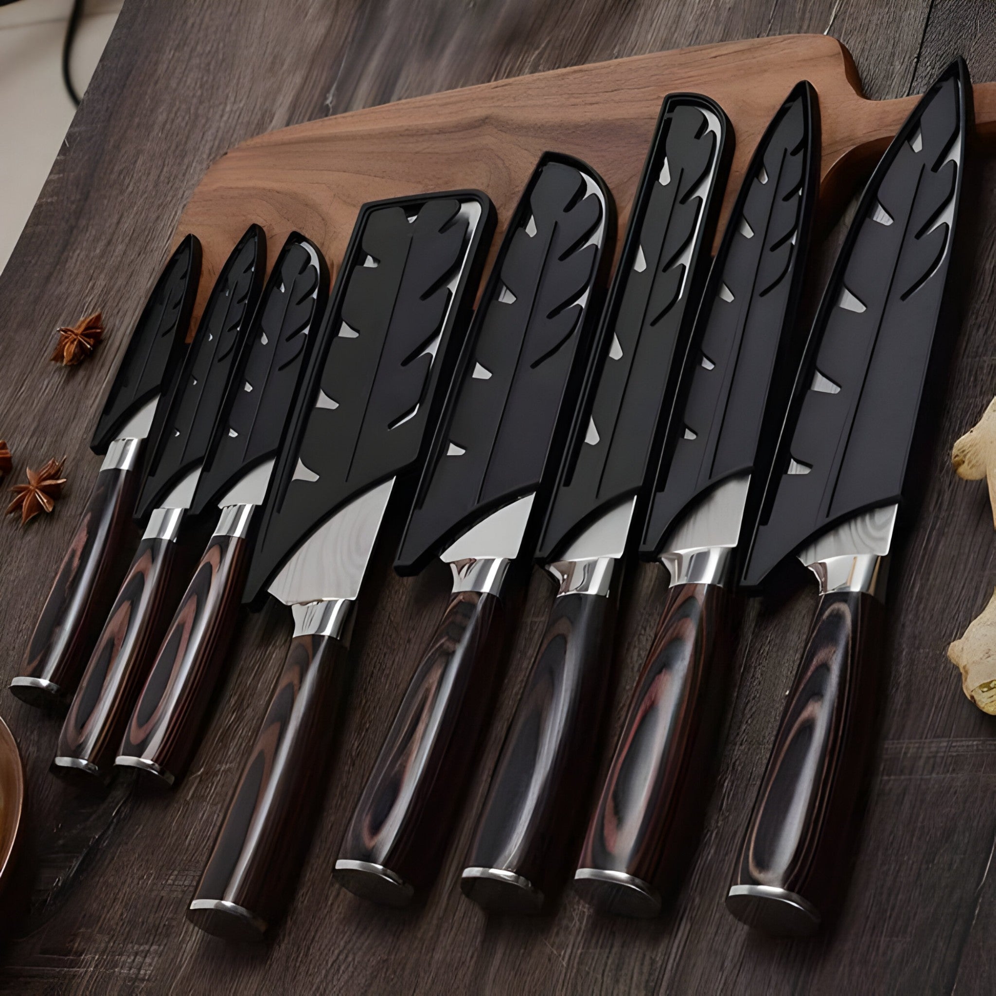 Calla - høj kvalitet japansk køkkenknivssæt med damaskusmønster - - Calla - høj kvalitet japansk køkkenknivssæt med damaskusmønster - €25 - {{ product_tags }