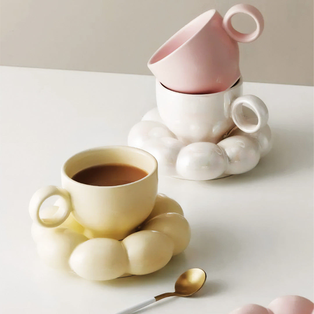 Solsortermugg | Smukt blomstermønster til morgenkaffen - - house & garden - {{ product_tags }