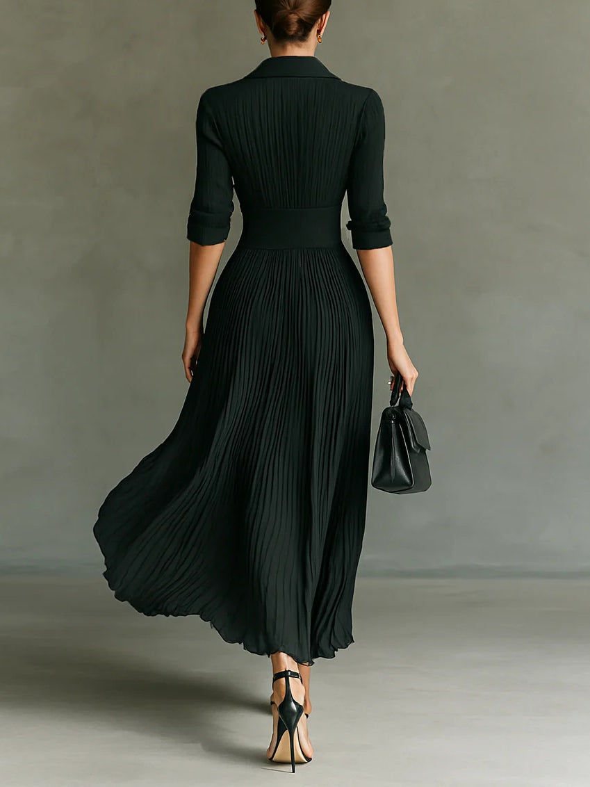 Emma | Chic, figurschmeichelndes Kjole med taillierter Passform Dame