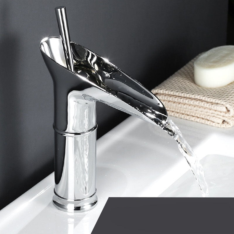 Huck - Waterfall antik håndvaskarmatur til badeværelset messing håndvaskarmatur - Krom kort - house & garden - {{ product_tags }