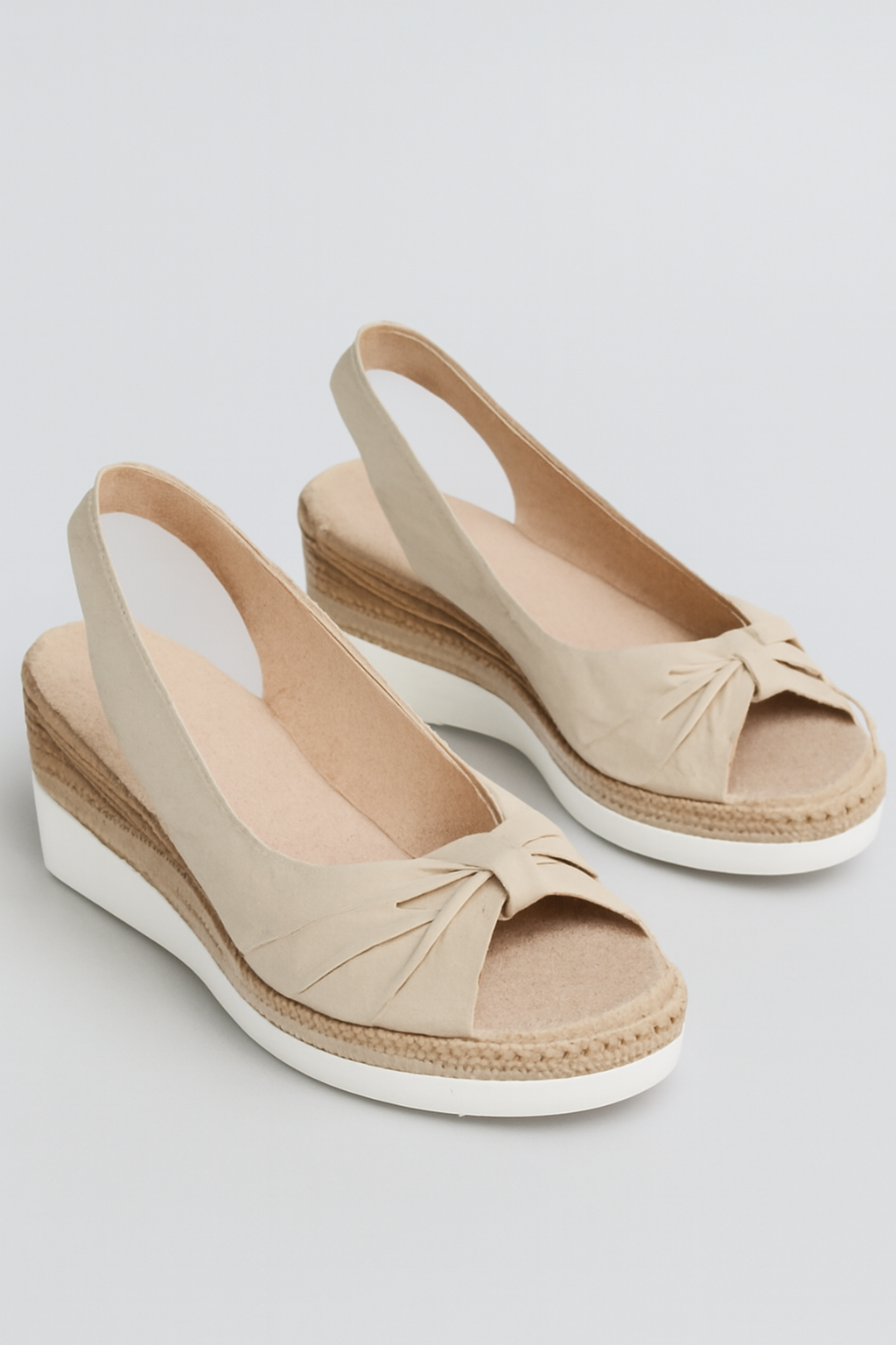 Adele | Kabelhælte med sløjfe til damer – Komfortabel og sommerlig - Beige - Adele | Kabelhælte med sløjfe til damer – Komfortabel og sommerlig - €25 - {{ product_tags }