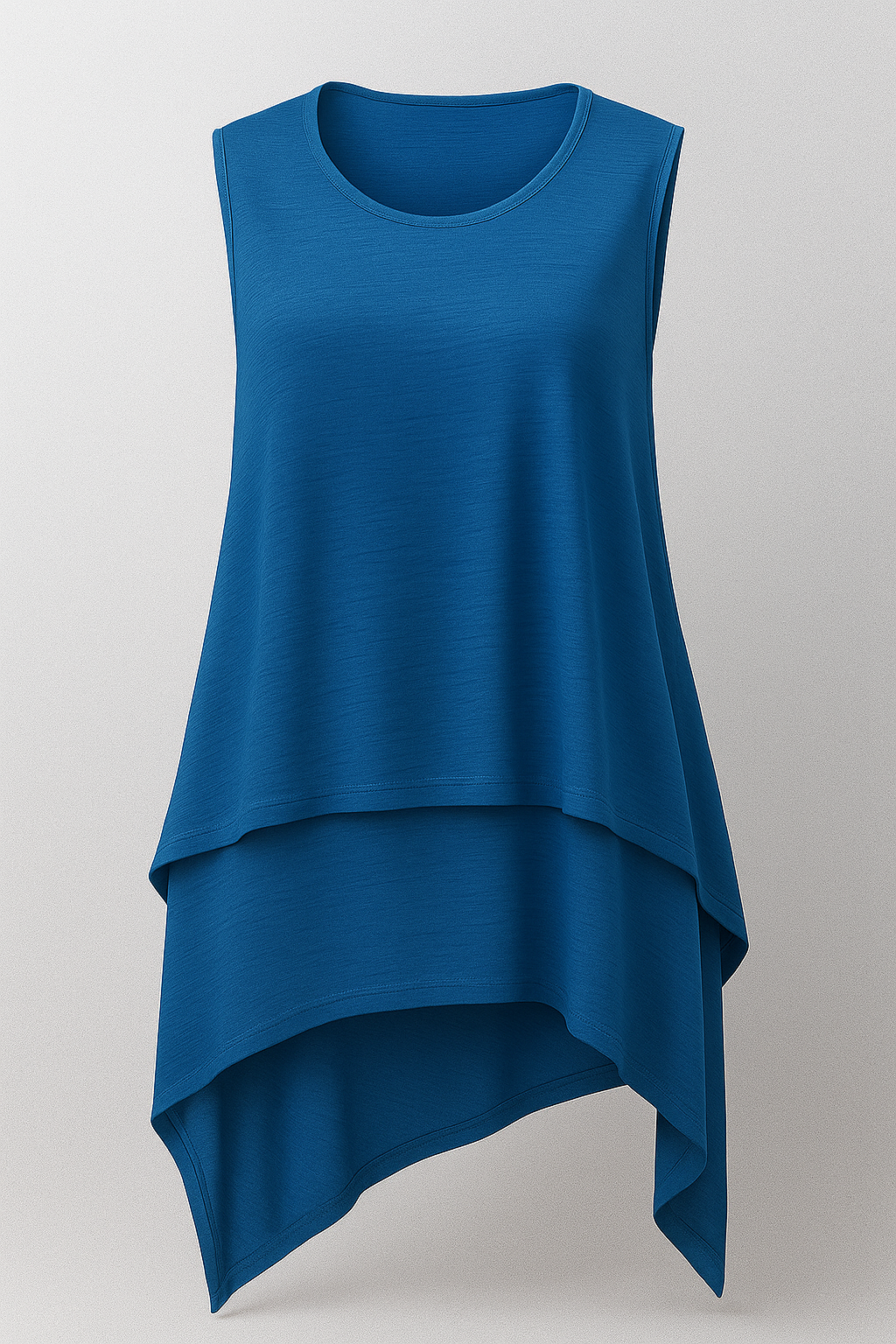 Aria | Flydende asymmetrisk ærmeløs top - Blau - Aria | Flydende asymmetrisk ærmeløs top - €25 - {{ product_tags }