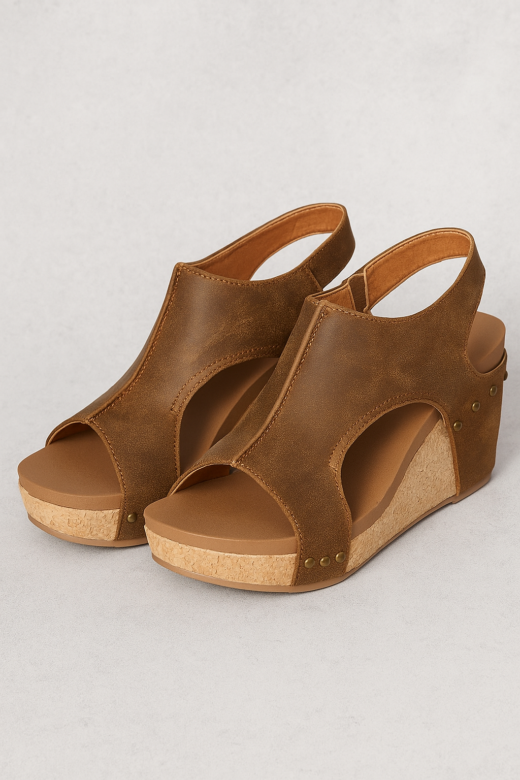 Sienna | Kvinders kilehæl sandal af ruskind med korksål - Braun - Sienna | Kvinders kilehæl sandal af ruskind med korksål- €25 - {{ product_tags }