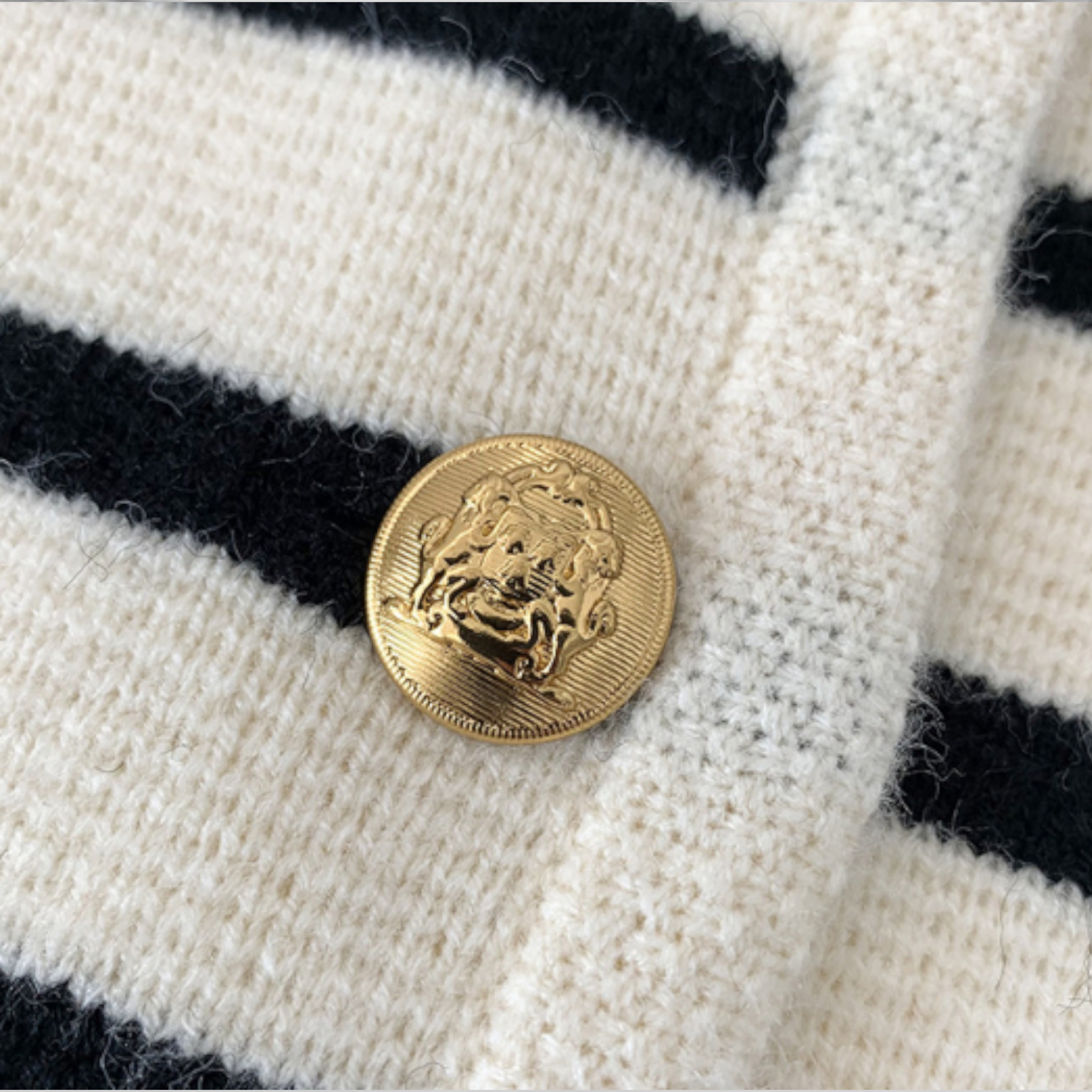 Nyk | Klassisk stripet komfort-cardigan tidløs med elegante detaljer - - women's fashion - {{ product_tags }