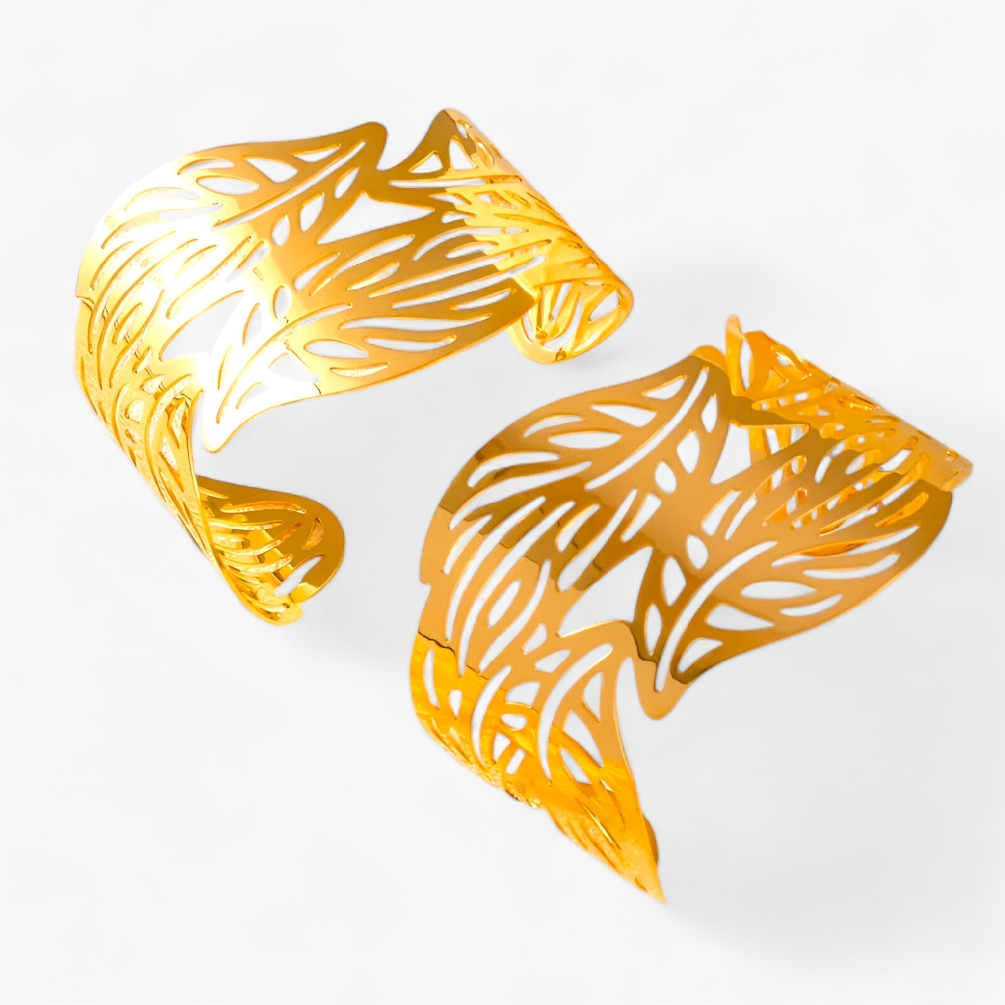 CELESTE | Armbånd i rustfrit stål med bladmønster - Giver din hverdag elegance - - women's fashion - {{ product_tags }