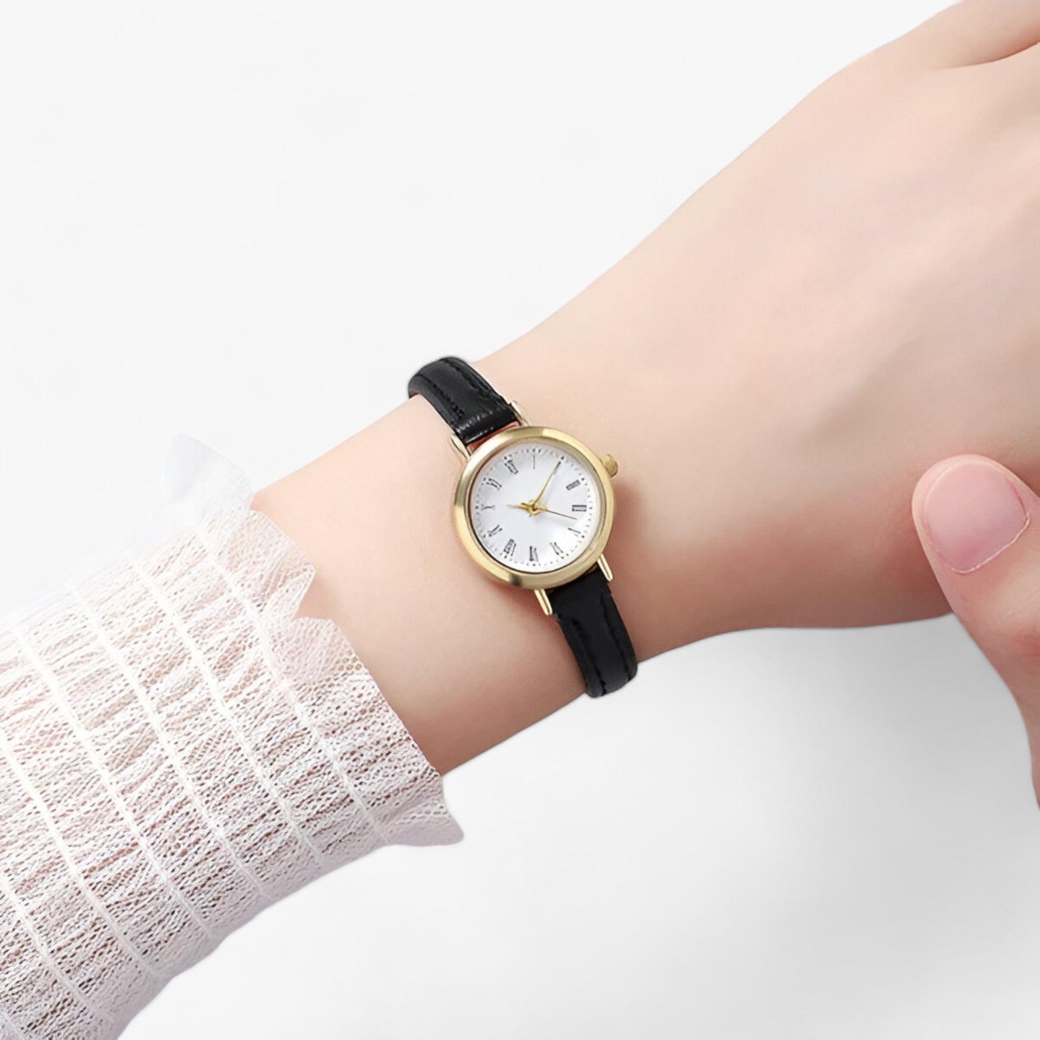LUNA | Lille rundt ur - Chic minimalisme til hverdagsstilen - - watches - {{ product_tags }
