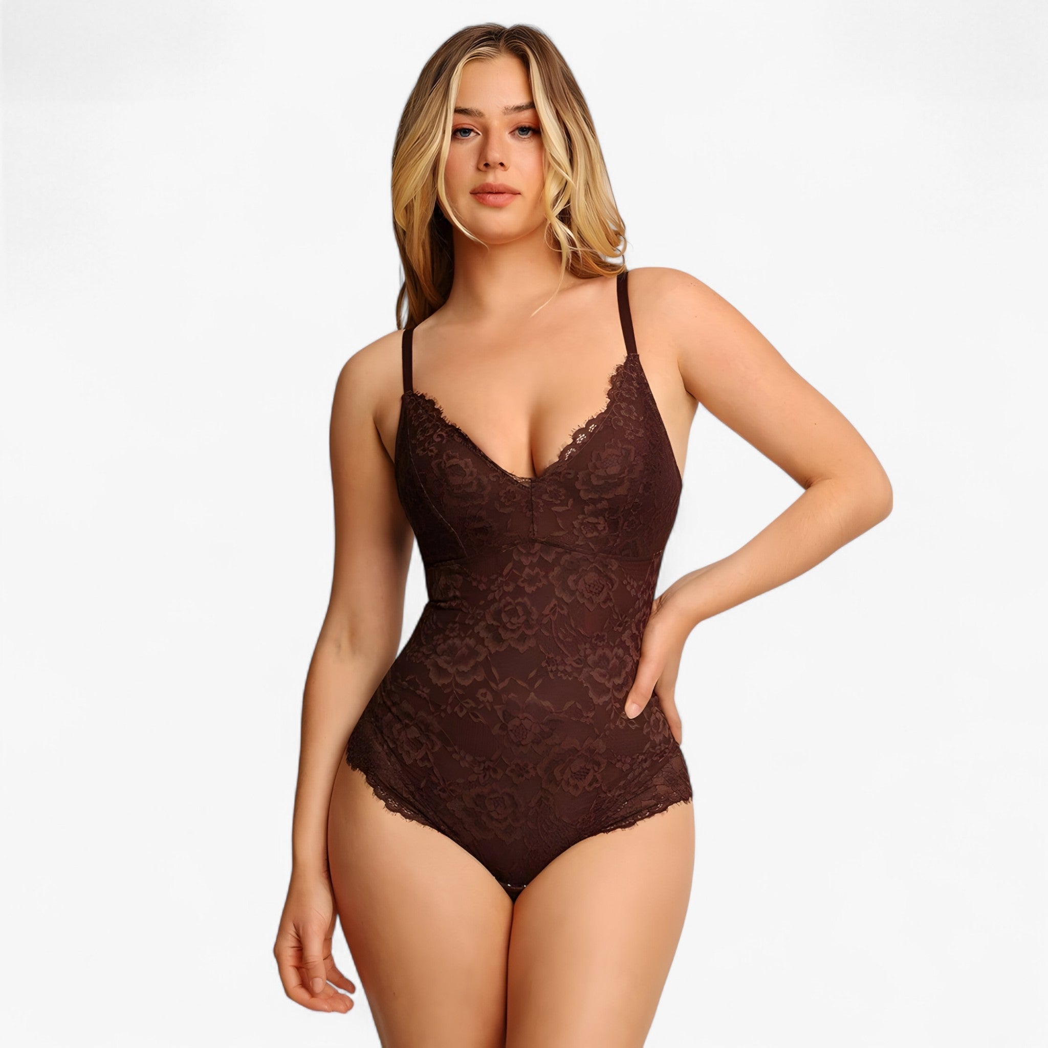 Vivian | Der Popilush Spidsoverall fremhæver hver kurve i enhver nuance - - women's fashion - {{ product_tags }
