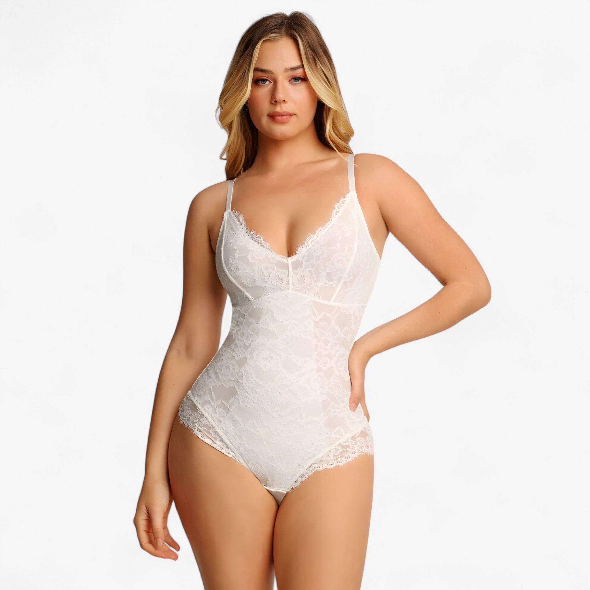 Vivian | Der Popilush Spidsoverall fremhæver hver kurve i enhver nuance - - women's fashion - {{ product_tags }