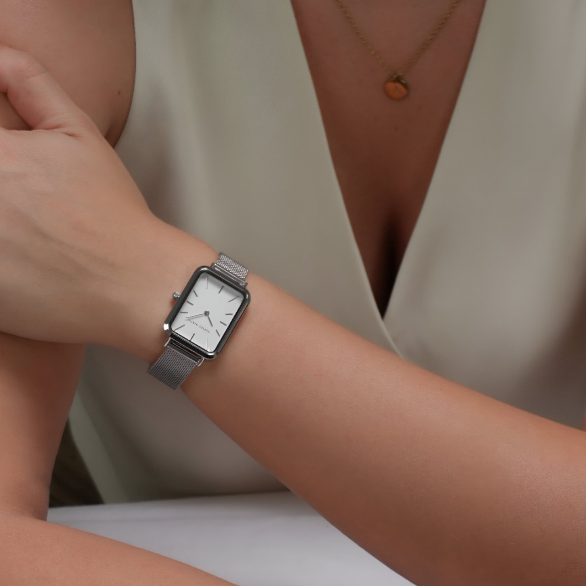 Beatrice | Rektangulært sølvur - holdbart og elegant - - watches - {{ product_tags }