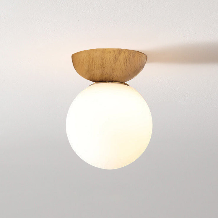 Nordisk Kugle Loftslampe - Træmaling & Metalaccent - - Home Decor - {{ product_tags }