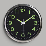 Luminous silent wall clock | 30 cm - silent elegance for your room