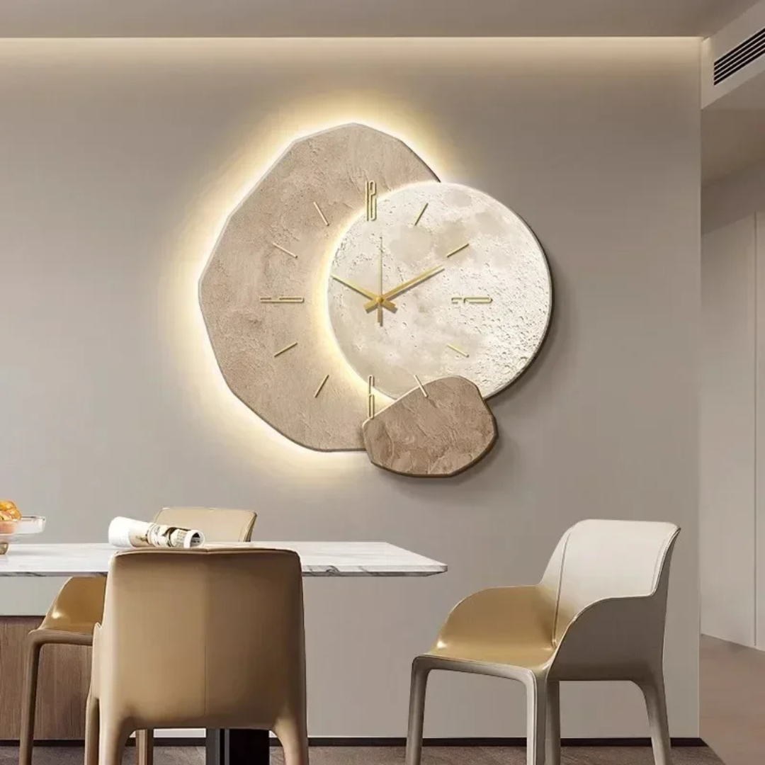 Vægur i træ med LED-lys - Naturligt design, stille urværk