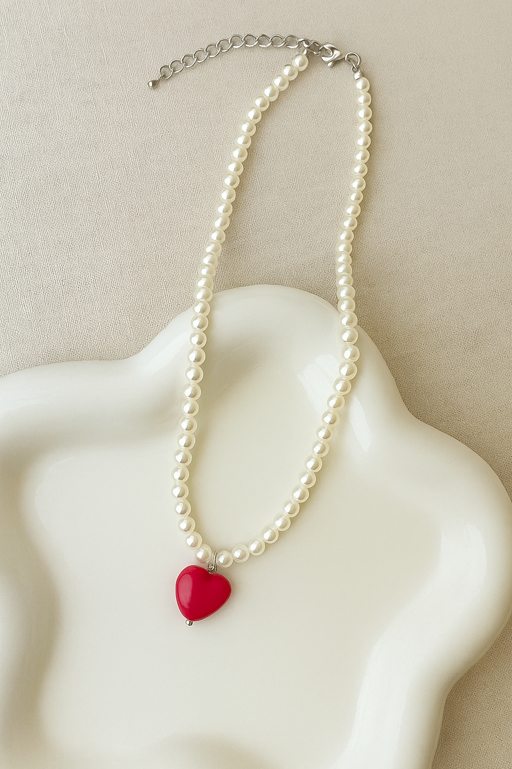 LiveWell Helende Hjerte Perlekæde - - LiveWell Helende Hjerte Perlekæde - €25 - {{ product_tags }