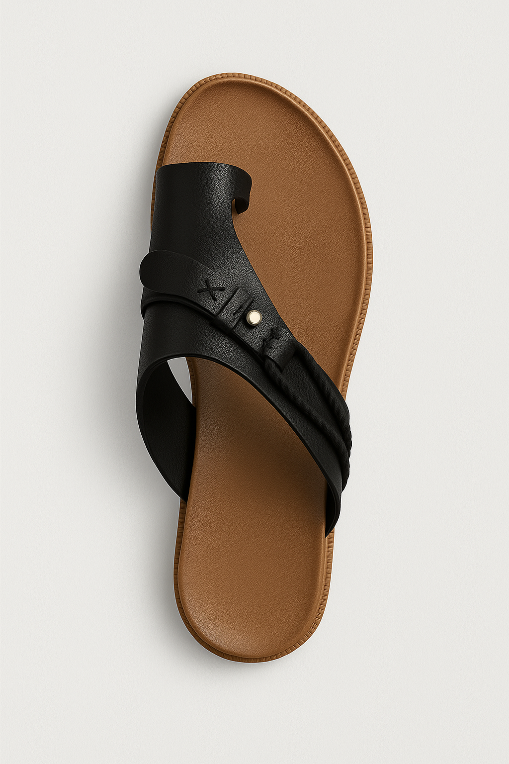 Elisa | Håndlavede lædersandaler med krydsstropper og fingerring - Sort - Elisa | Håndlavede lædersandaler med krydsstropper og fingerring - €25 - {{ product_tags }