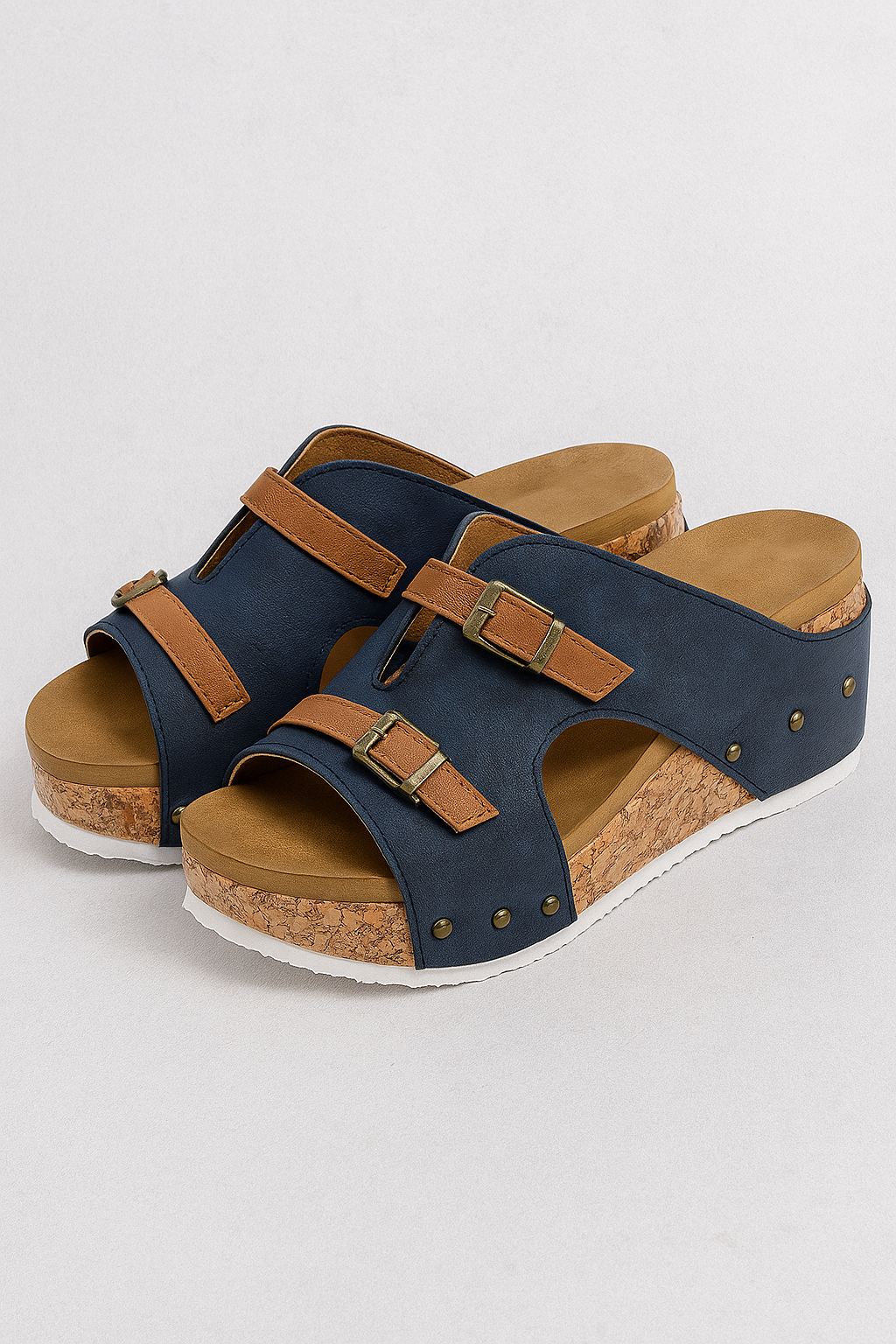 Juliet | Damekile sandaler med spændestropper - Blå - Juliet | Damekile sandaler med spændestropper - €25 - {{ product_tags }