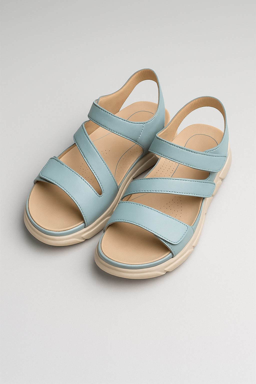 Amiyah | Komfortable damesandaler - Lyseblå - Amiyah | Komfortable damesandaler - €25 - {{ product_tags }
