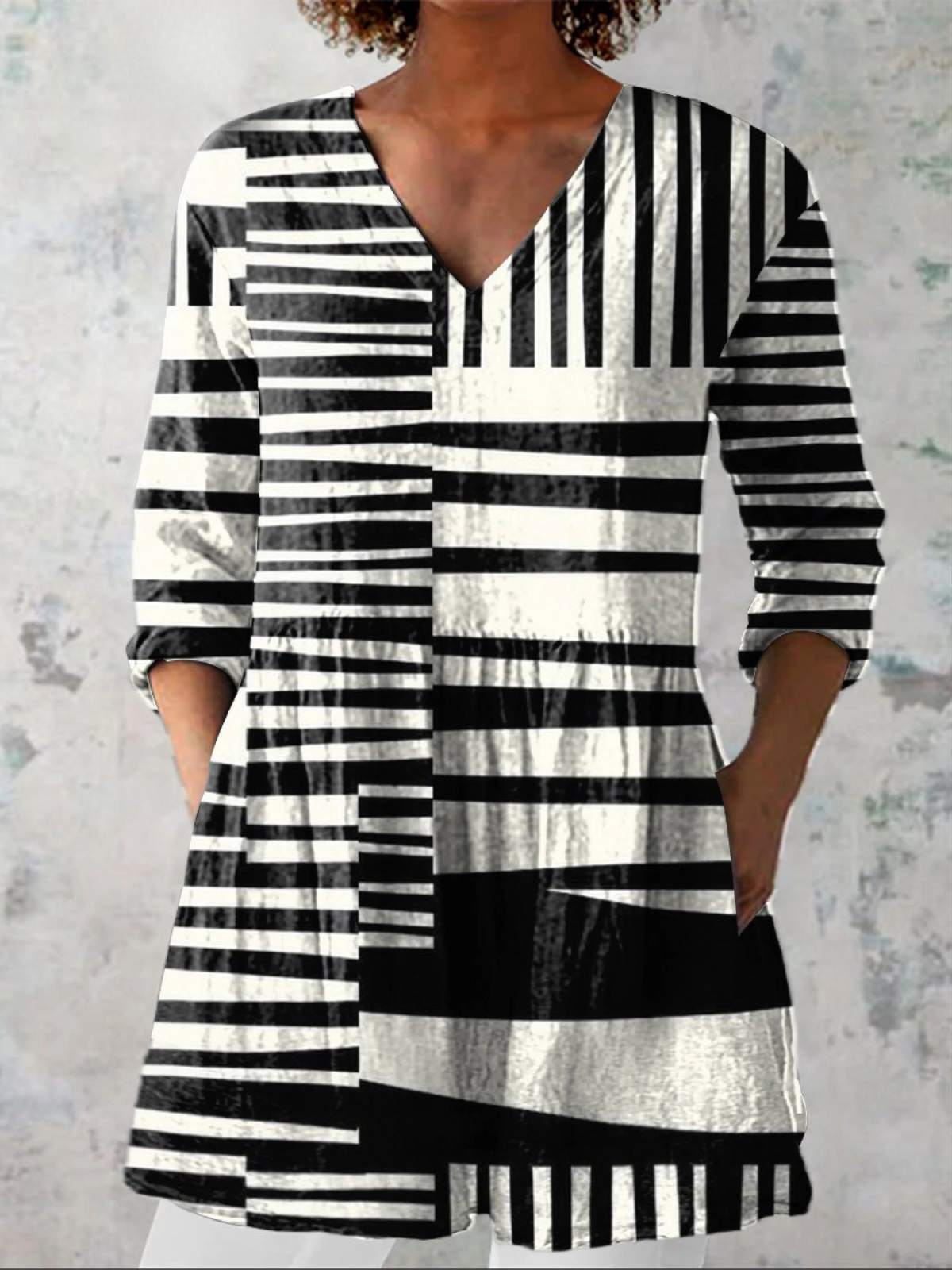 Sophie | Lang bluse med V-hals