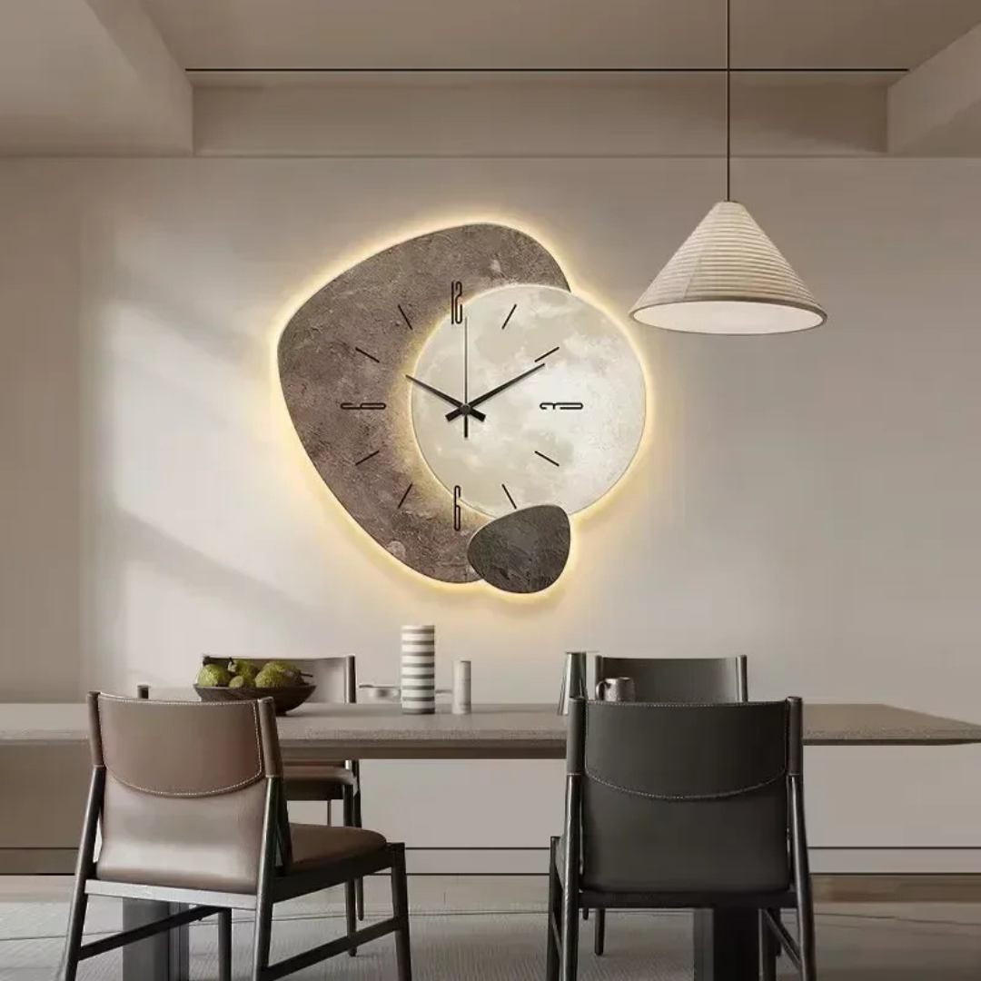 Vægur i træ med LED-lys - Naturligt design, stille urværk