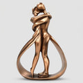 Omfavnende Par Skulptur - Bronzefarvet Kunstharpiks Boligdekoration