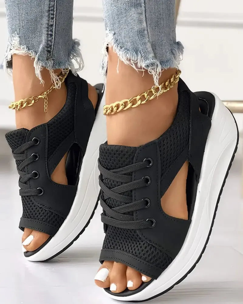 Elin | Komfortable damesneakers - Perfekte sko til stilfulde og komfortable dage - Sort - Elin | Komfortable damesneakers - Perfekte sko til stilfulde og komfortable dage - €25 - {{ product_tags }