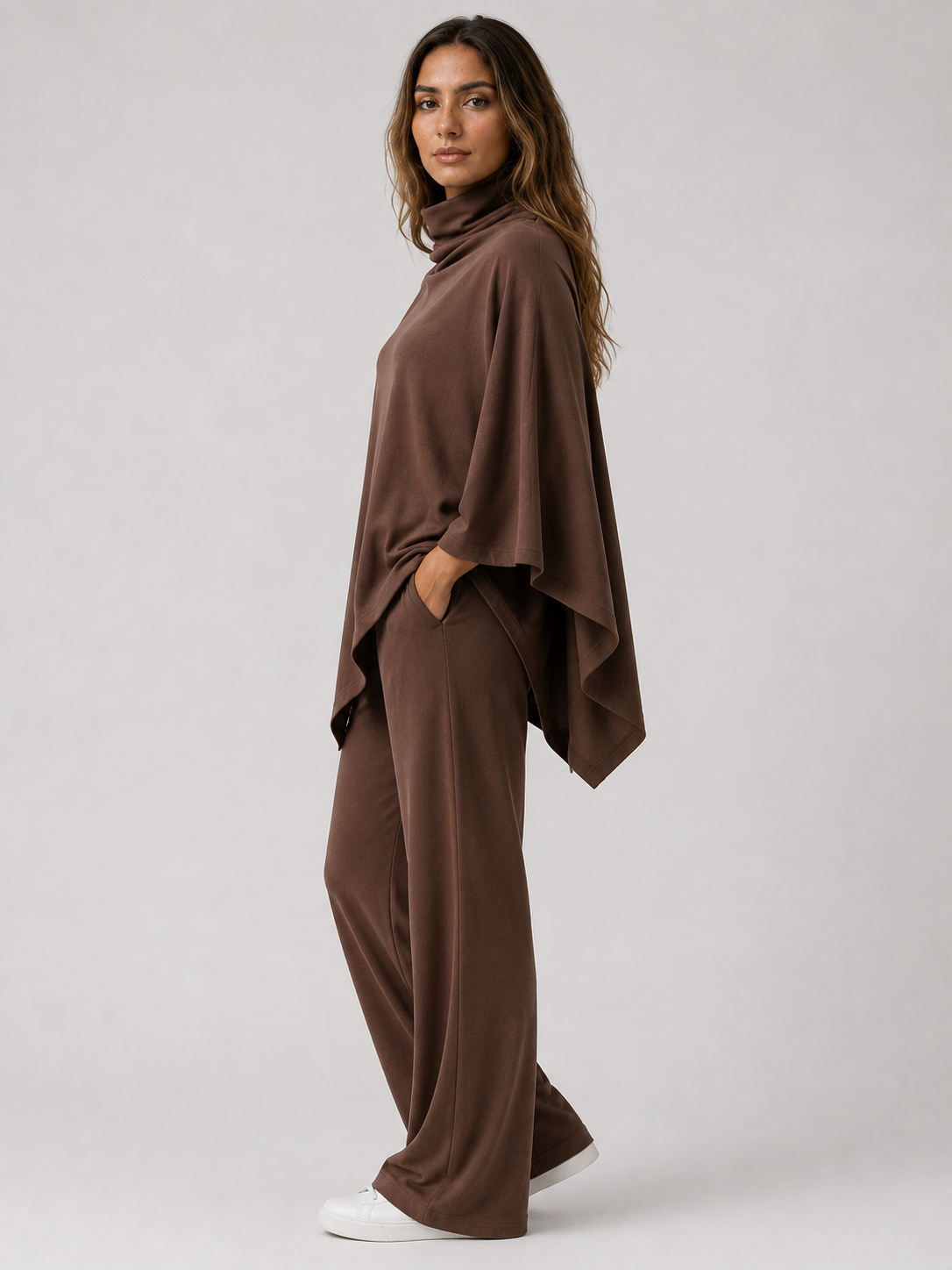 Diana | Alyris Kvinder's Two-Piece Poncho Sæt – Cowl Neck Top & Straight-Leg Bukser