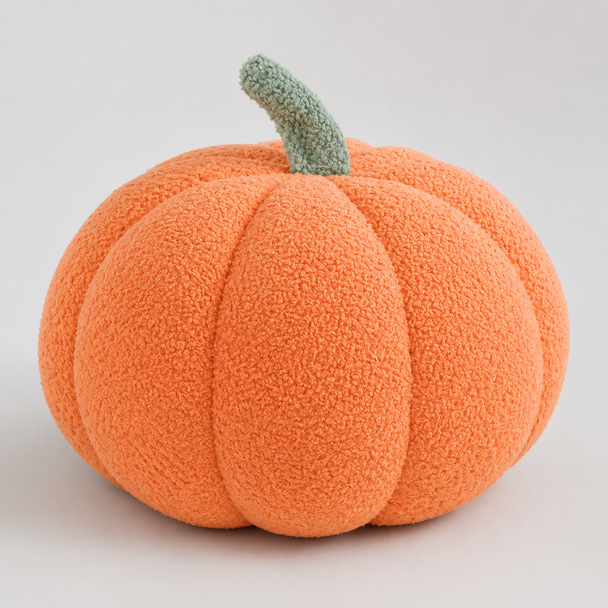 Græskarpude i plys - Hyggelig indretning til efterår og fest - Orange - Gifts – Seasonal – Halloween - {{ product_tags }