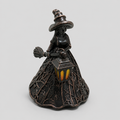 Halloween Heksefigur med Lys - Lanterne og Gotisk Stil USB