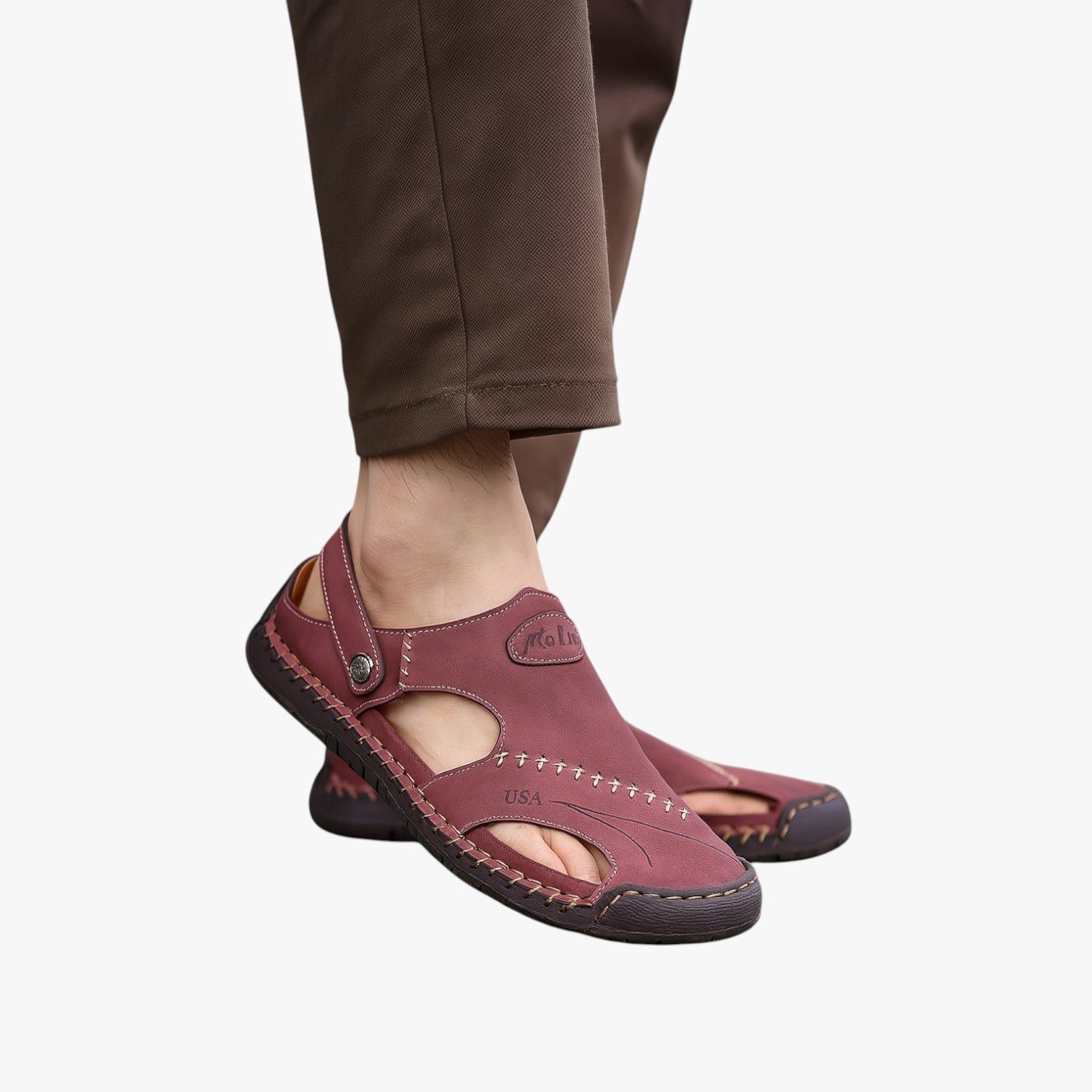 Owen | Herre sommersandaler - Åndbart læder og skridsikker sål for et stilfuldt præg - - Owen | Herre sommersandaler - Åndbart læder og skridsikker sål for et stilfuldt præg- €25 - {{ product_tags }