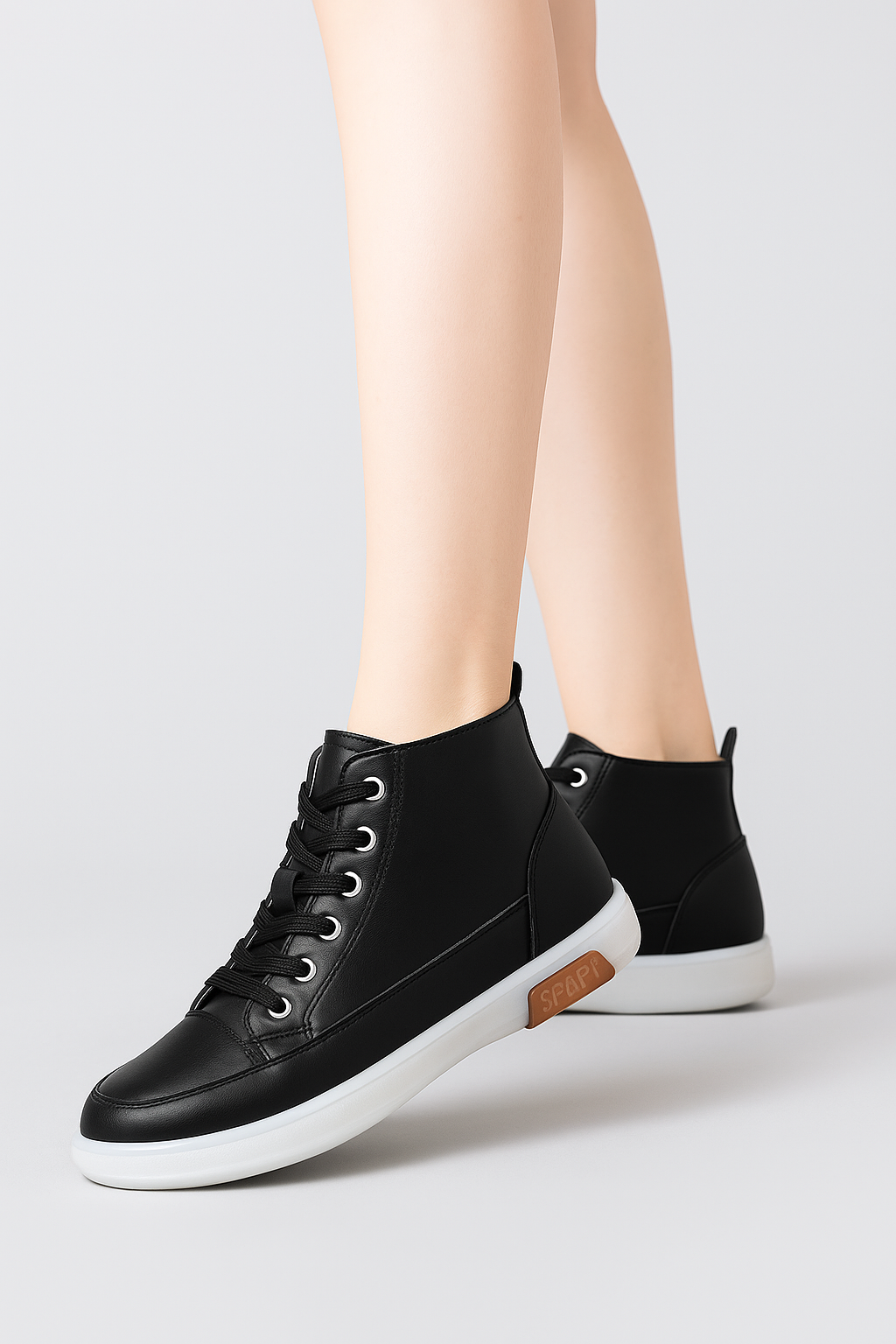 Lina | Hælingsneakers med afslappet stil og rene syninger - - Lina | Hælingsneakers med afslappet stil og rene syninger - €25 - {{ product_tags }