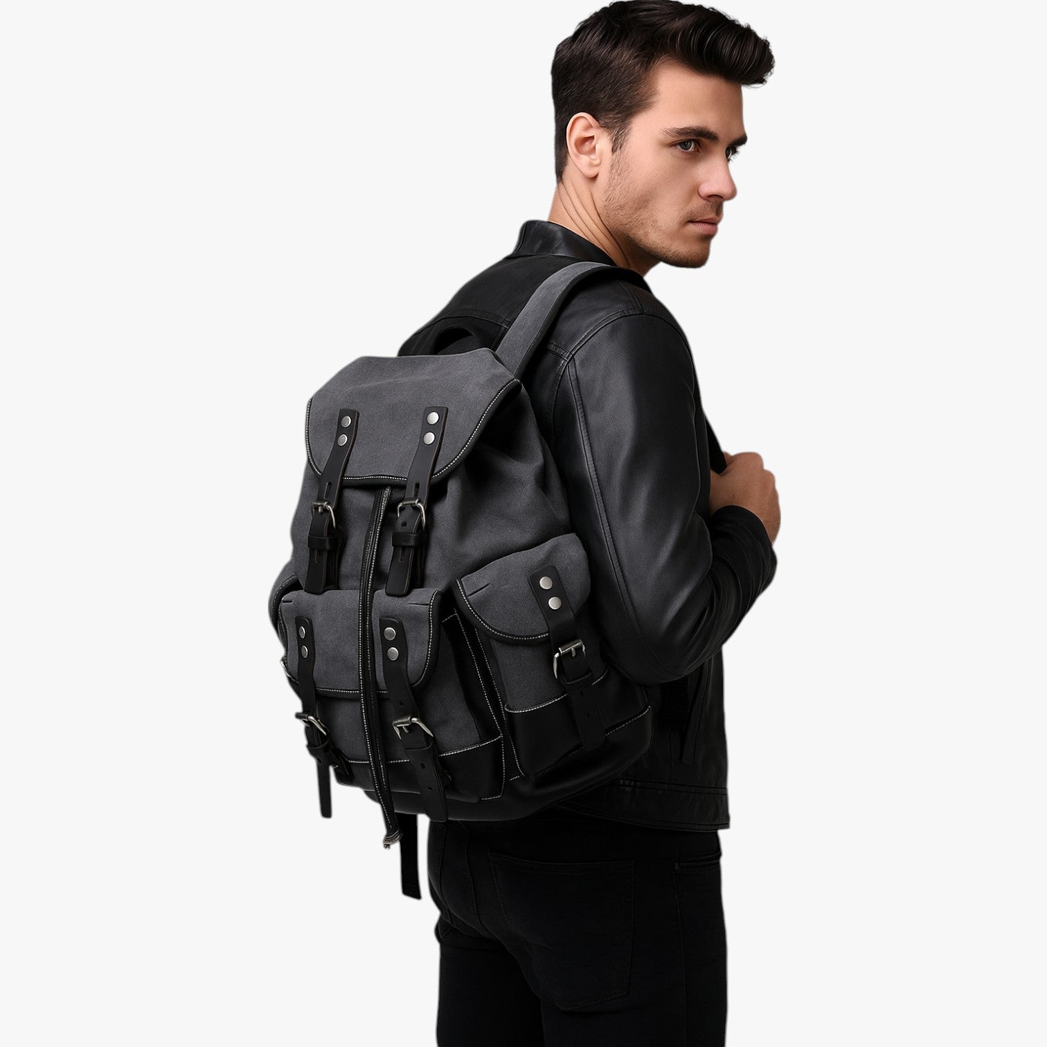 Conor | Stor rygsæk til vandreture i stof og læder med stor kapacitet - - Conor | Stor rygsæk til vandreture i stof og læder med stor kapacitet - €25 - {{ product_tags }