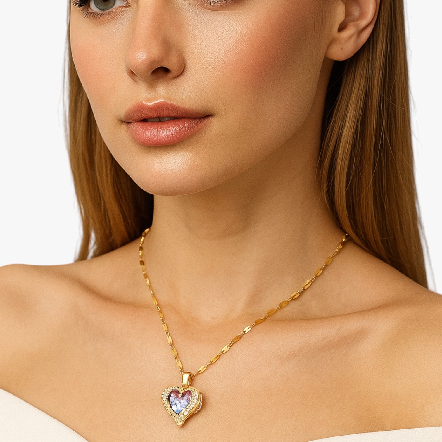 Zuri | Hjertet Halskæde i Guld med Skinnende Krystaller - - Zuri | Hjertet Halskæde i Guld med Skinnende Krystaller - €25 - {{ product_tags }