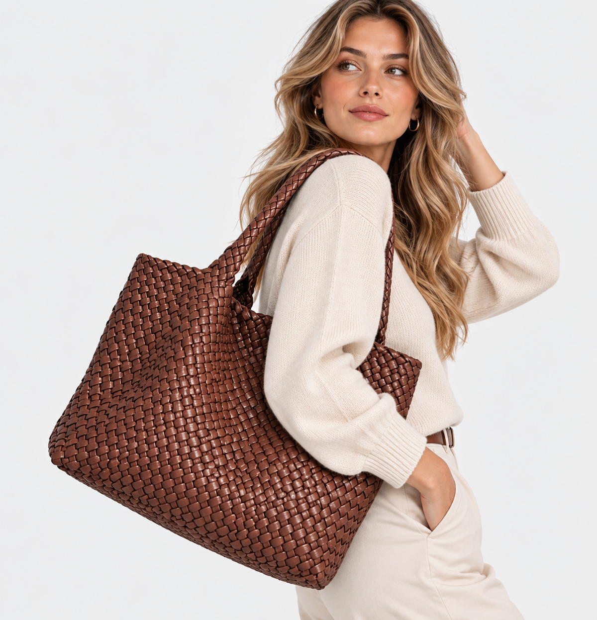 Flettet Tote Bag – Luksushåndtaske med Rummeligt Design