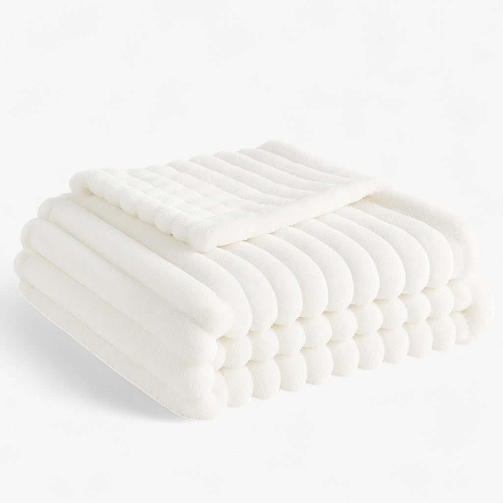Sophie | Plys tæppe hvid - blødt og komfortabelt til hyggelige stunder - Hvid (150x200cm) - house & garden - {{ product_tags }