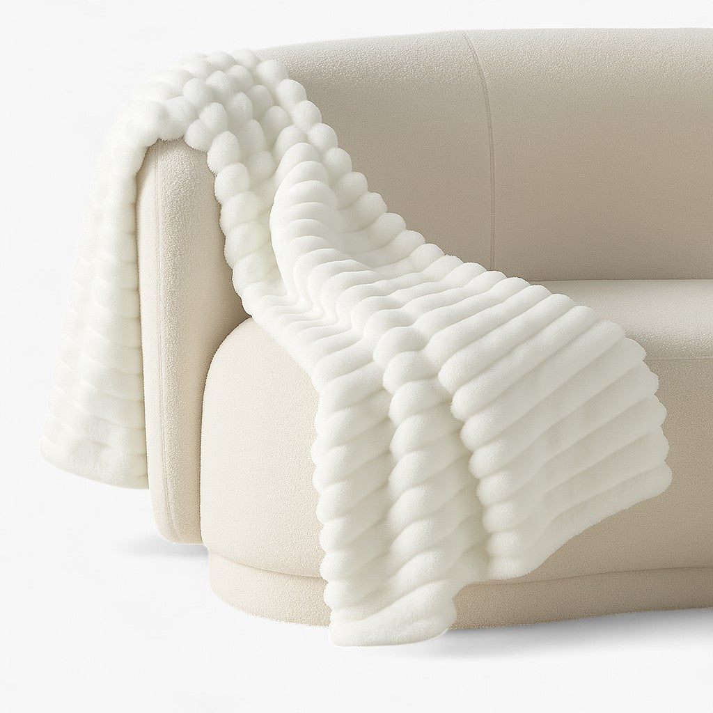 Sophie | Plys tæppe hvid - blødt og komfortabelt til hyggelige stunder - - house & garden - {{ product_tags }