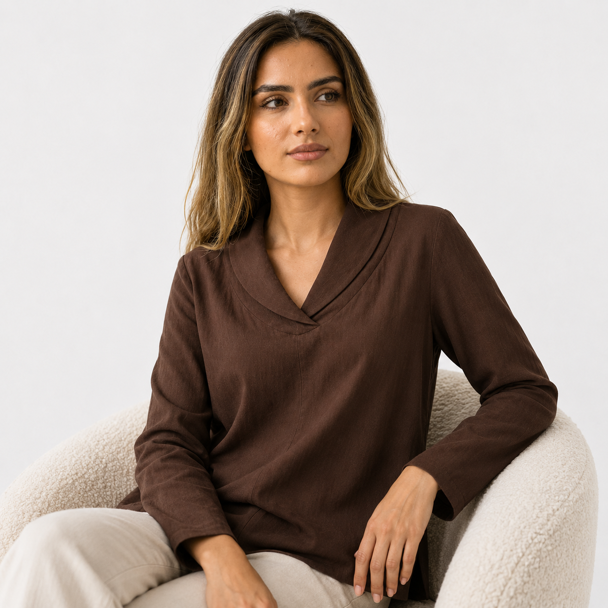 Evelyn | Elegant Breezy Summer Blouse