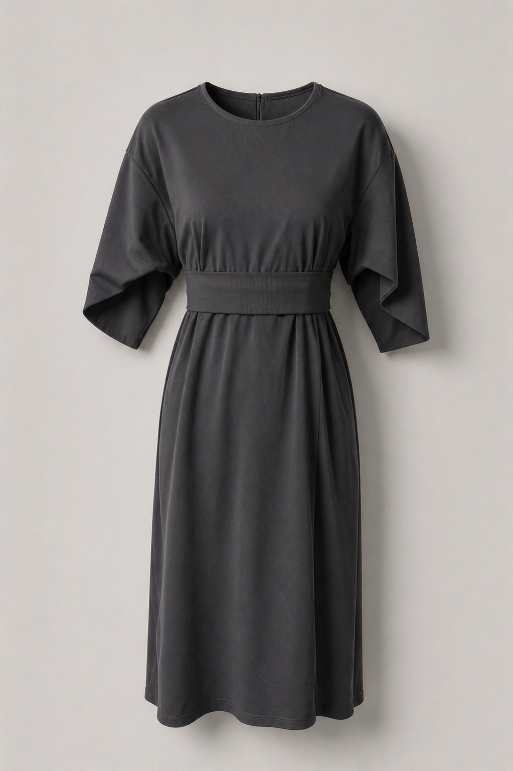 Nova | Robe asymétrique - moderne et gracieuse