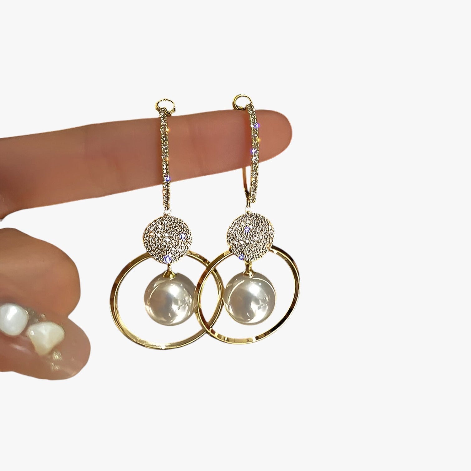 Evelyn | Strålende elegant - Oversized pareloorbellen med gyldne accenter - - women's fashion - {{ product_tags }