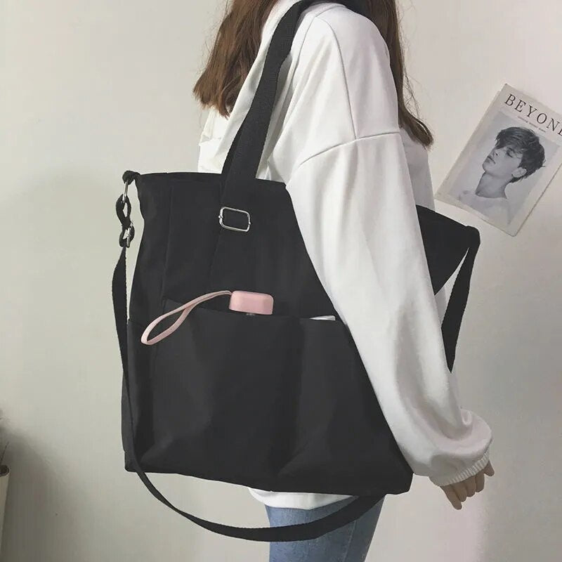 Aurelia - Vandtæt stor canvas tas - - Aurelia - Vandtæt stor canvas tas - €25 - {{ product_tags }