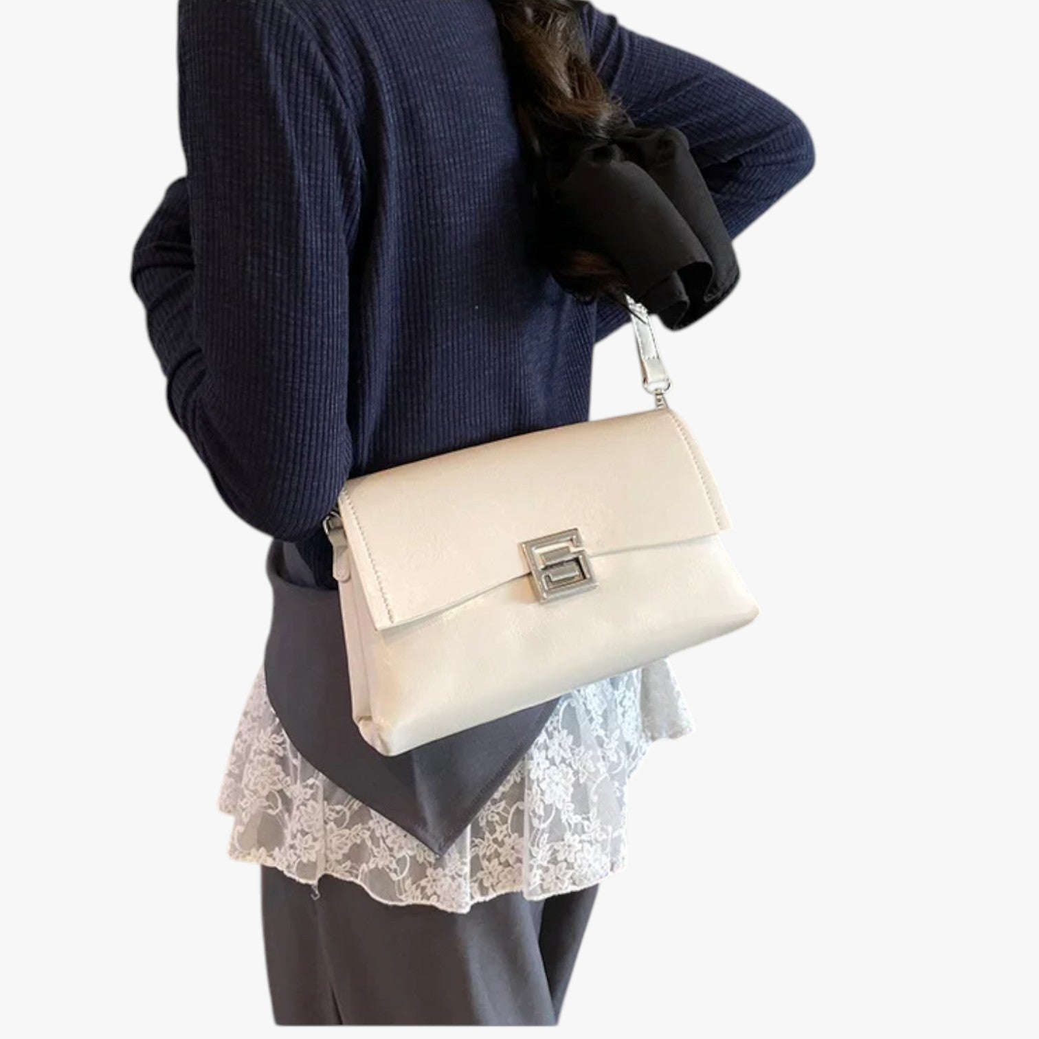 Amelia | Elegant skalletaske - med en luksuriøs finish for et sofistikeret præg - - Amelia | Elegant skalletaske - med en luksuriøs finish for et sofistikeret præg - €25 - {{ product_tags }