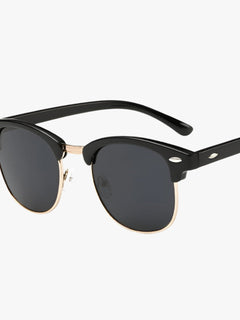 Jess | Gennemsigtig retro solbrille – Stil & skarpt syn