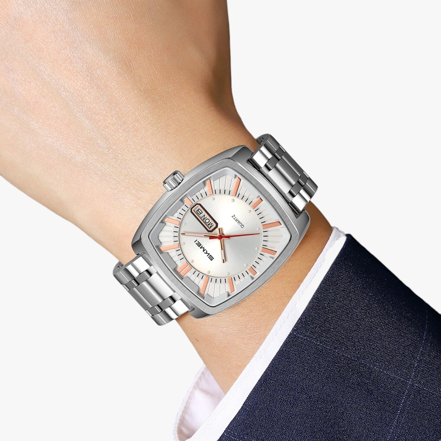 Alfred | Vandtæt herreur med dato og selvlysende urskive - - Alfred | Vandtæt herreur med dato og selvlysende urskive - €25 - {{ product_tags }