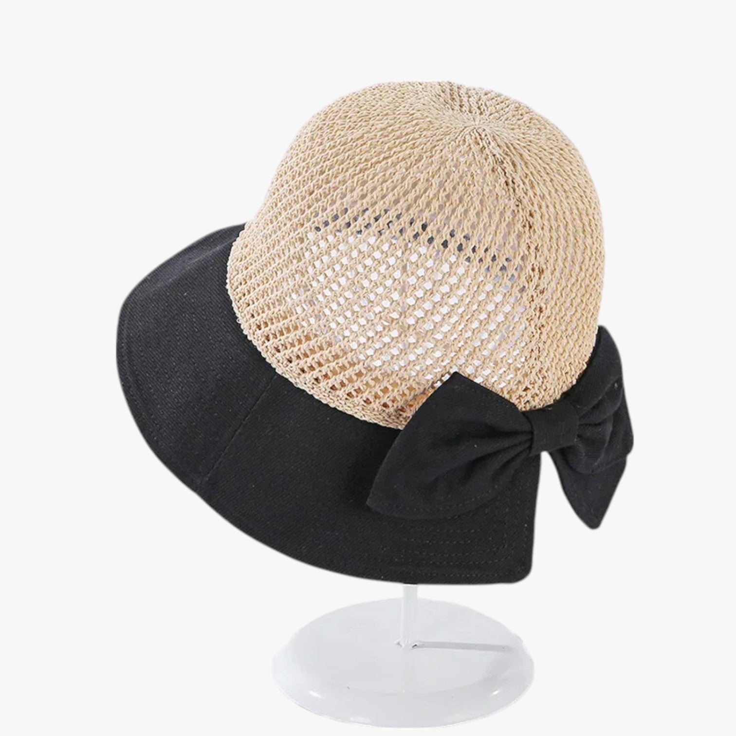 Jesse | Sommerhætte i hæklet med foldet knude og åndbar - sort 56-58cm - Jesse | Sommerhætte i hæklet med foldet knude og åndbar - €25 - {{ product_tags }