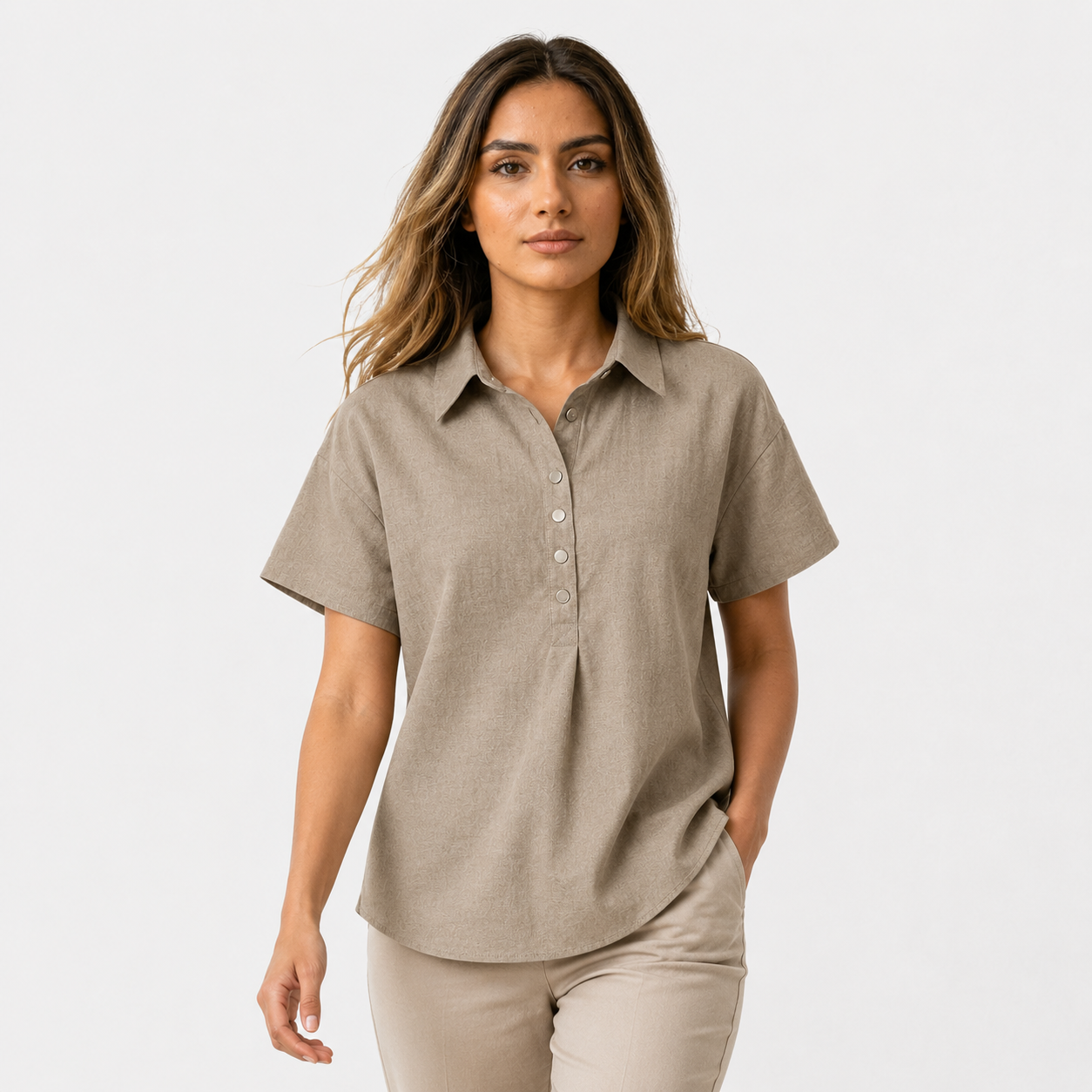 Short-Sleeved Cotton Blend Shirt Casual Fit with Collar Style