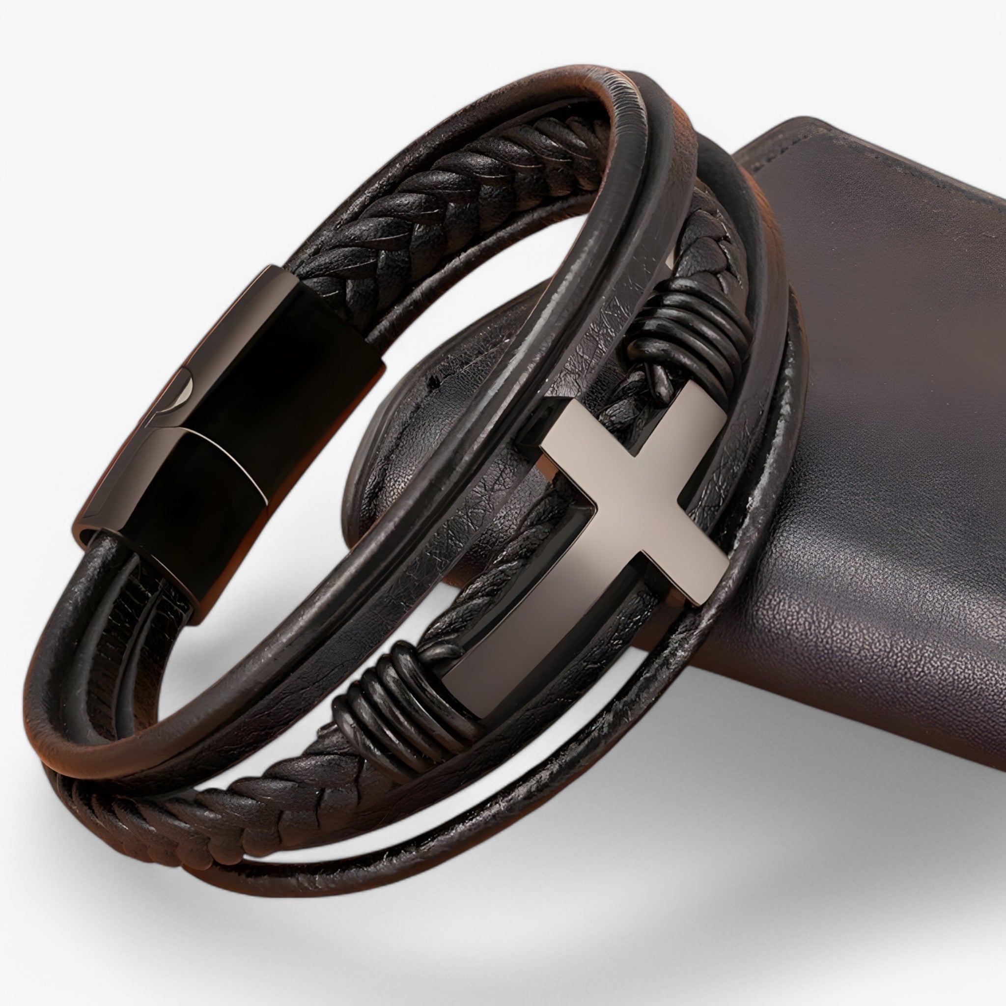 Armbånd af stålstyrke - - Armbånd af stålstyrke- €25 - {{ product_tags }