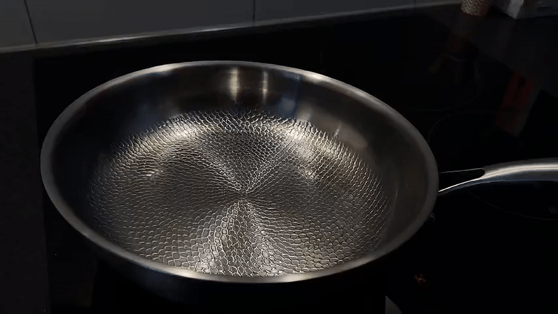 TITAN-PREMIUM PANDE - Højkvalitets titaniumpande uden belægning til alle komfurtyper - - 22-11 - {{ product_tags }